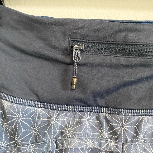 Lululemon Athletica Run Times Navy Printed Mid Rise Lined Athletic Shorts Size 4 - Picture 7 of 9